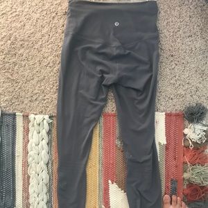 lululemon dark carbon align pants 25” size 4